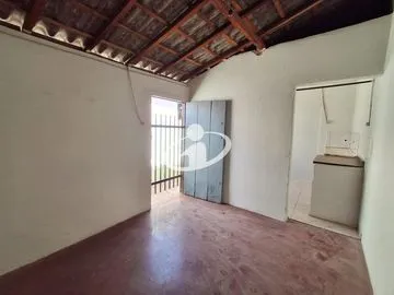 Casa para alugar no Santa Monica imagem 1