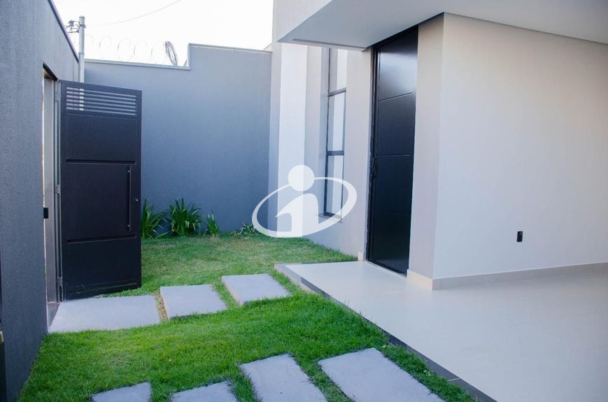 CASA RESIDENCIAL_Venda