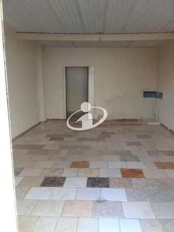 Imovel Comercial para vender no Custodio Pereira imagem 1