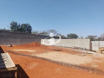 Terreno/condominio para vender no Laranjeiras imagem 1