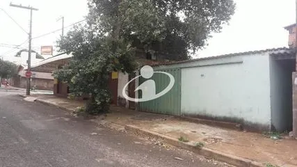 Casa Residencial para vender no Tibery imagem 1