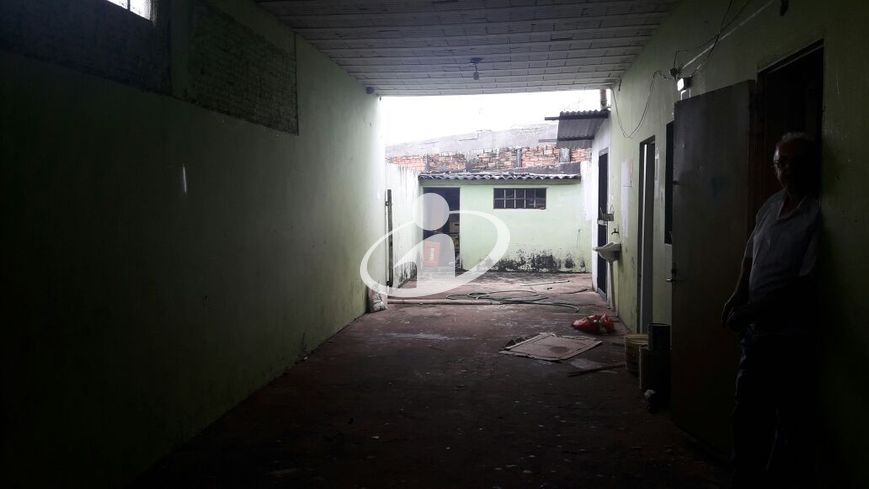 CASA COM COMERCIO_Venda