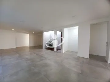 Casa Residencial para vender no Jardim Karaiba imagem 1