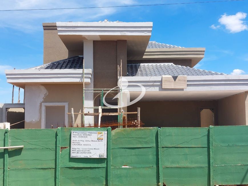 CASA/CONDOMINIO_Venda