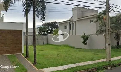 Terreno para vender no Jardim Karaiba imagem 1