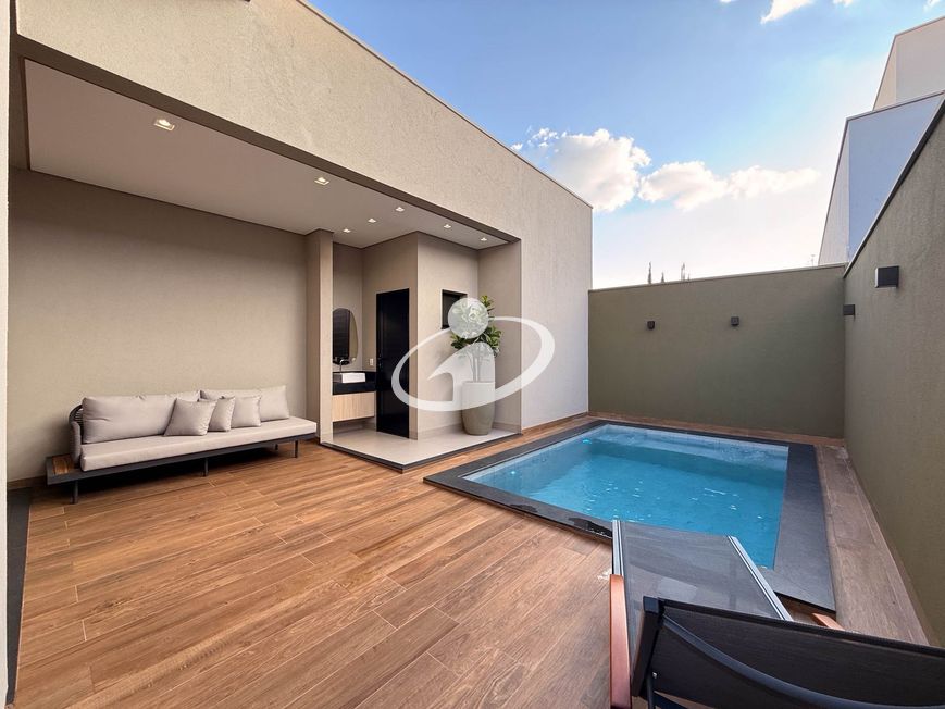 CASA/CONDOMINIO_Venda