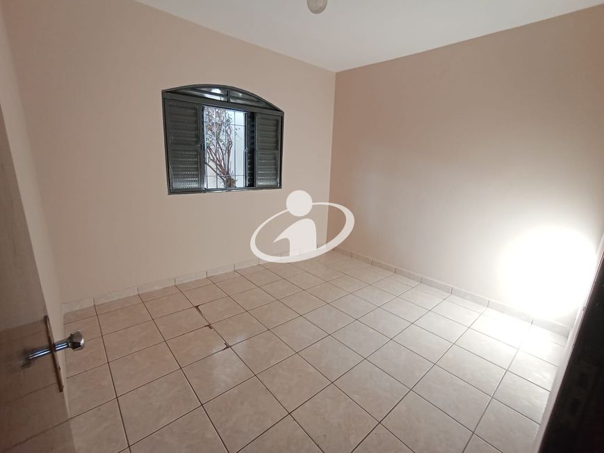 CASA RESIDENCIAL_Venda