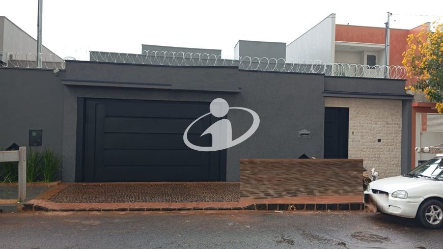 CASA RESIDENCIAL_Venda