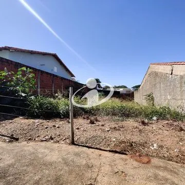 Terreno para vender no Residencial Gramado imagem 1