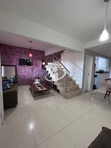 Casa em condomínio para vender no Morada Da Colina imagem 1