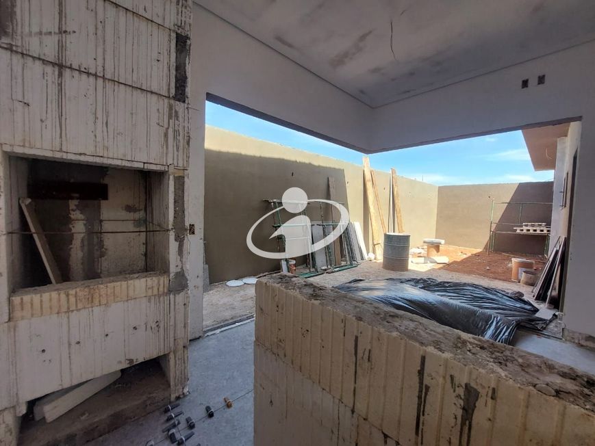 CASA/CONDOMINIO_Venda