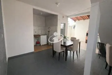 Casa em condomínio para vender no Chacaras Tubalina E Quartel imagem 1