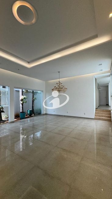 CASA/CONDOMINIO_Venda