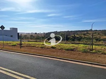 Terreno/condominio para vender no Terras Alpha imagem 1