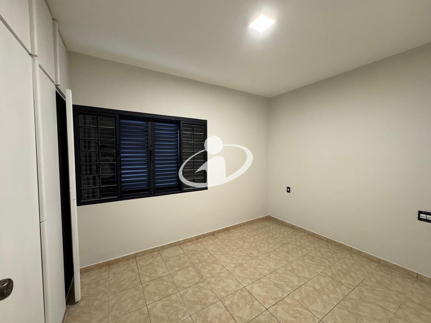 CASA RESIDENCIAL_Venda