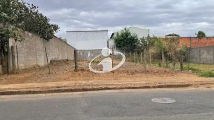 Terreno para vender no Shopping Park imagem 1