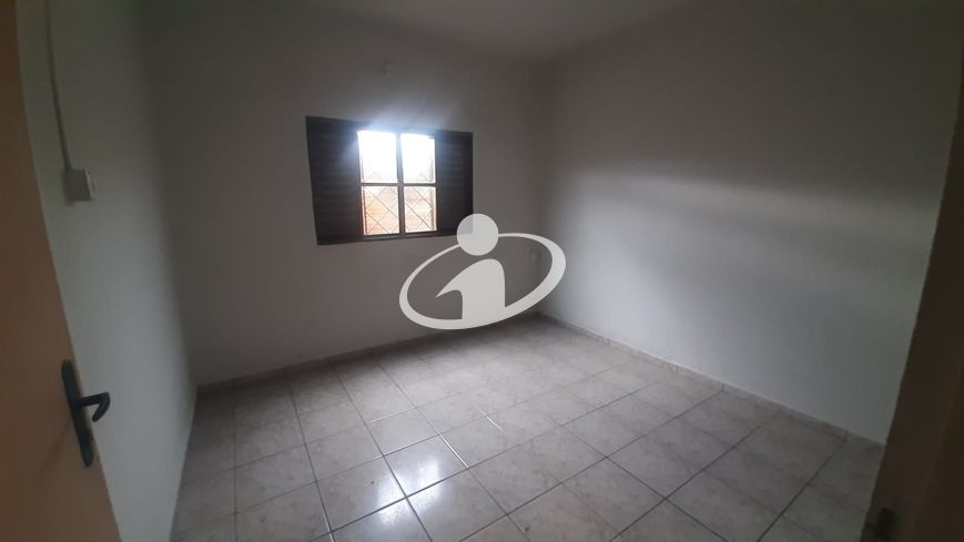 CASA COM COMERCIO_Venda