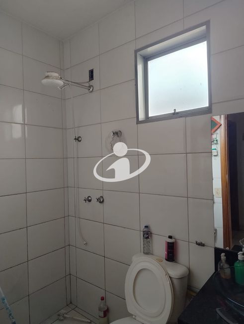 CASA/CONDOMINIO_Venda
