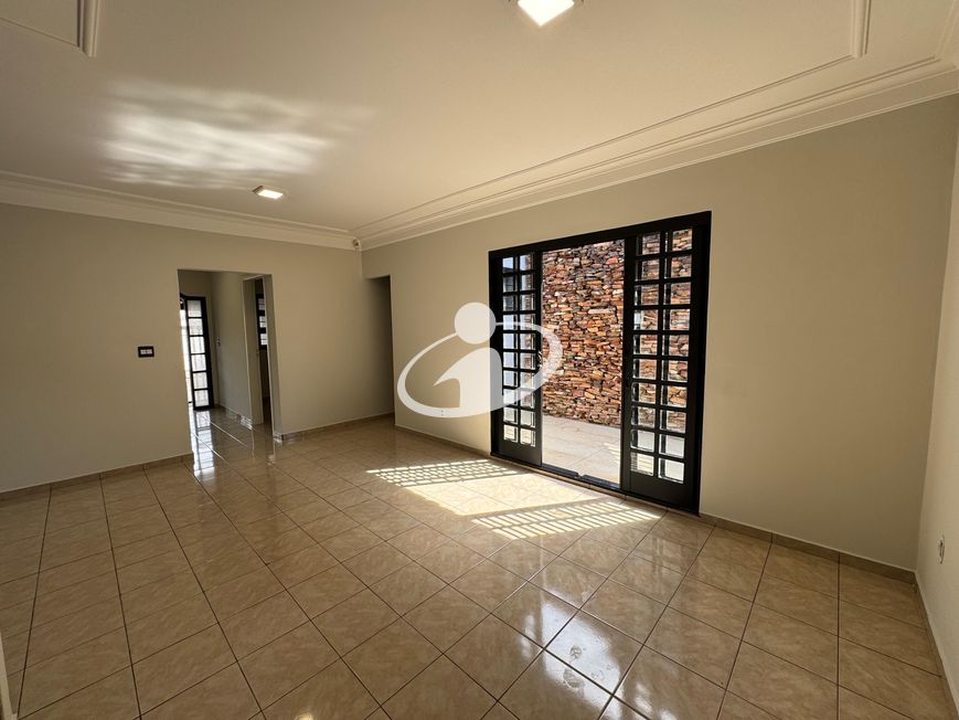 CASA RESIDENCIAL_Venda