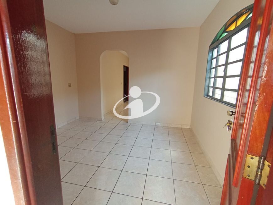 CASA RESIDENCIAL_Venda