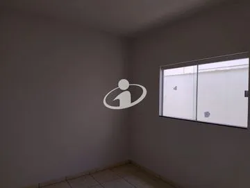 Casa Residencial para vender no Jardim Holanda imagem 1