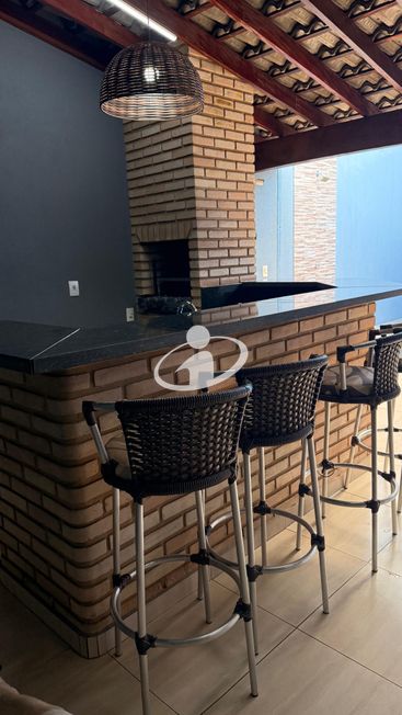 CASA RESIDENCIAL_Venda