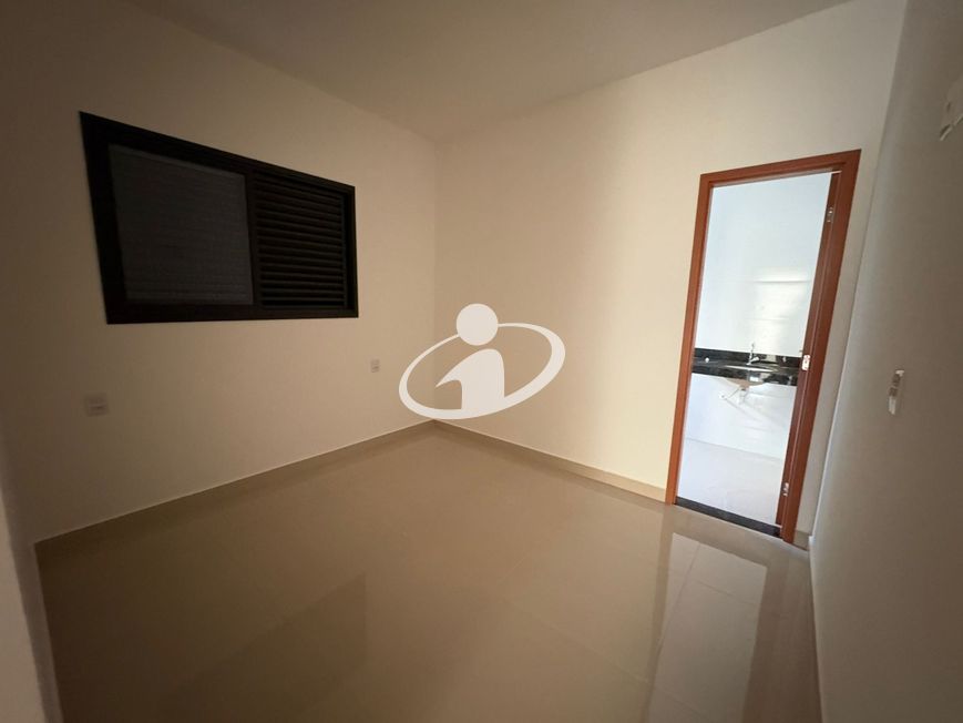 CASA RESIDENCIAL_Venda