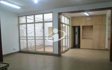 Casa Residencial para vender no Centro imagem 1