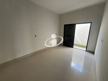 Casa Residencial para vender no Novo Mundo imagem 1