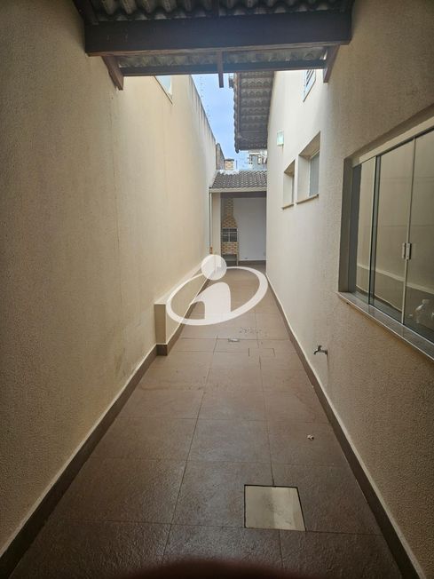 CASA RESIDENCIAL_Venda