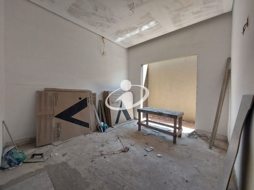 CASA/CONDOMINIO_Venda