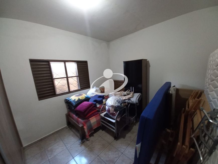 CASA COM COMERCIO_Venda