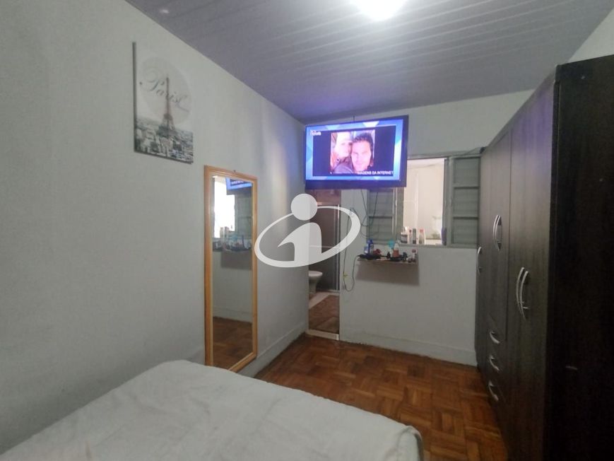 CASA COM COMERCIO_Venda