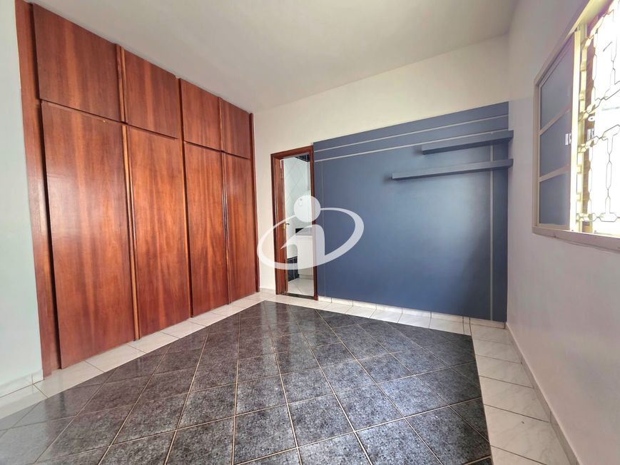 CASA RESIDENCIAL_Venda