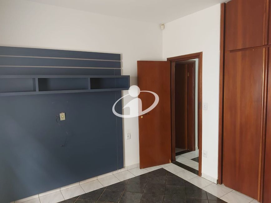 CASA RESIDENCIAL_Venda