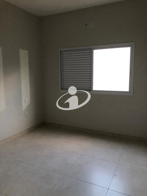 CASA RESIDENCIAL_Venda