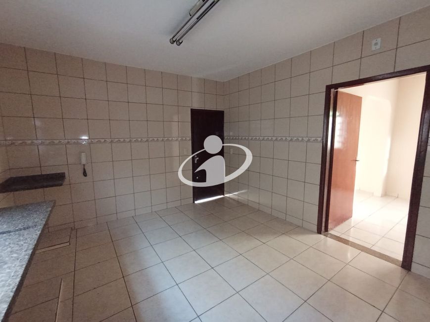 CASA RESIDENCIAL_Venda