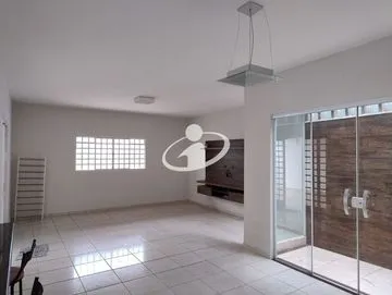 Casa Residencial para vender no Vigilato Pereira imagem 1