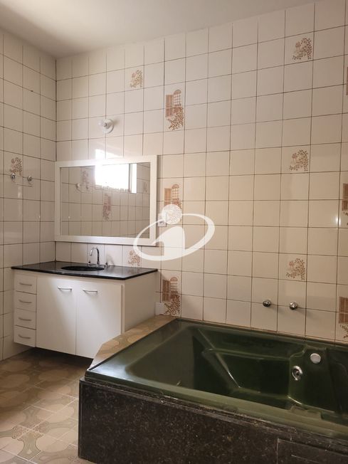 CASA RESIDENCIAL_Venda