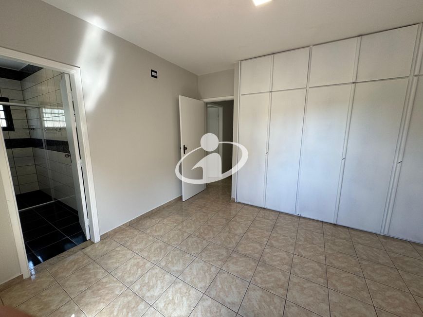 CASA RESIDENCIAL_Venda