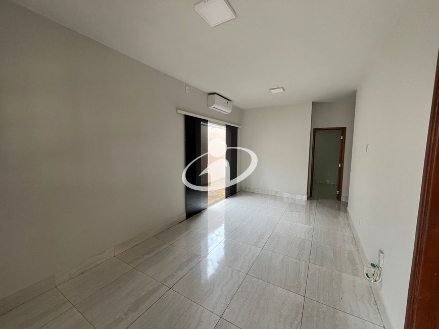 CASA RESIDENCIAL_Venda