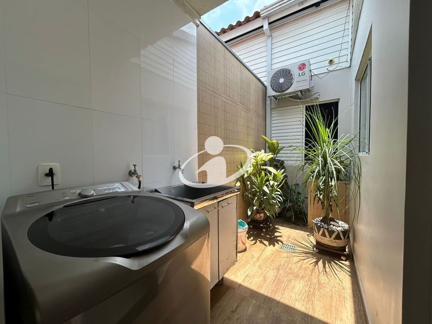 CASA/CONDOMINIO_Venda