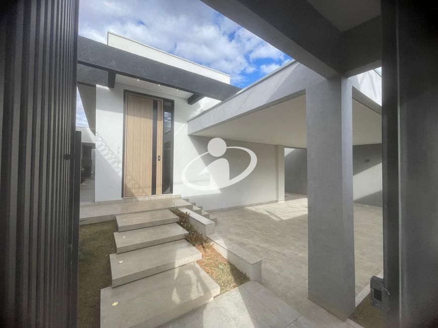 CASA RESIDENCIAL_Venda