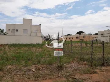 Terreno para vender no Saraiva imagem 1