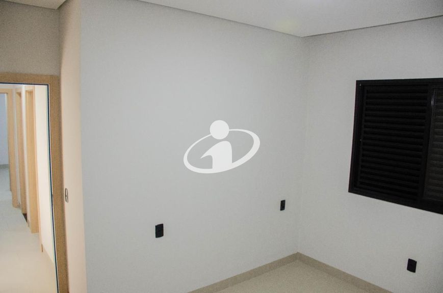 CASA RESIDENCIAL_Venda