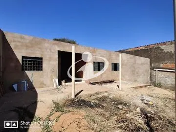 Casa Residencial para vender no Osvaldo Rezende imagem 1