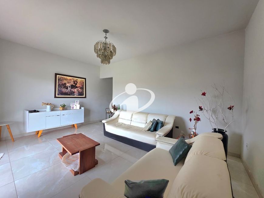 CASA RESIDENCIAL_Venda