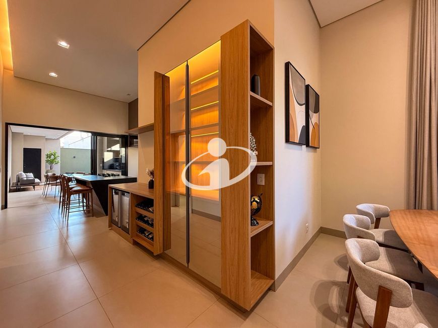 CASA/CONDOMINIO_Venda