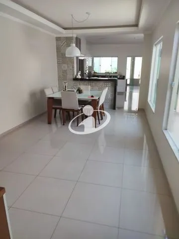Casa Residencial para vender no Santa Monica imagem 1