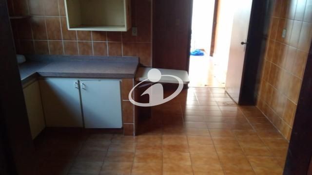 CASA RESIDENCIAL_Venda